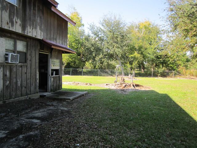 154 Dursette Street, Golden Meadow, LA 70357