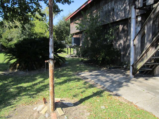 154 Dursette Street, Golden Meadow, LA 70357