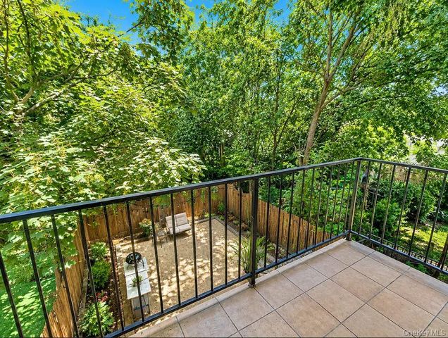 3018 23rd Street, Astoria, NY 11102