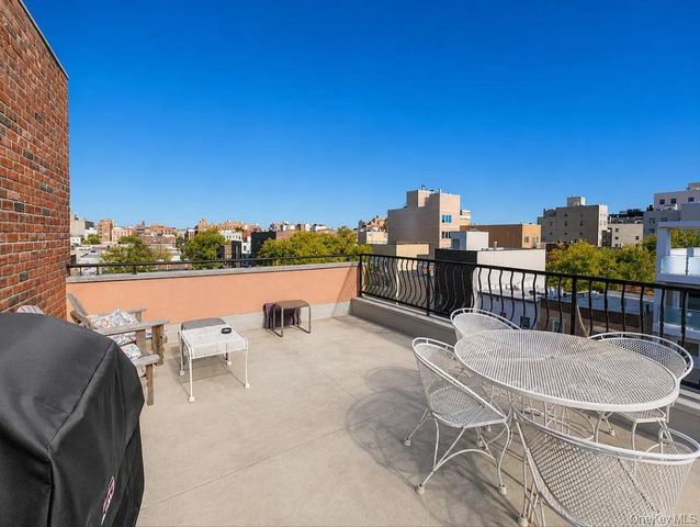 3018 23rd Street, Astoria, NY 11102