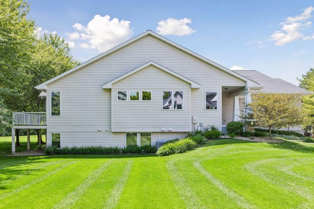 18769 Pines Way, Eden Prairie, MN 55347