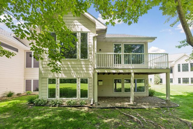 18769 Pines Way, Eden Prairie, MN 55347