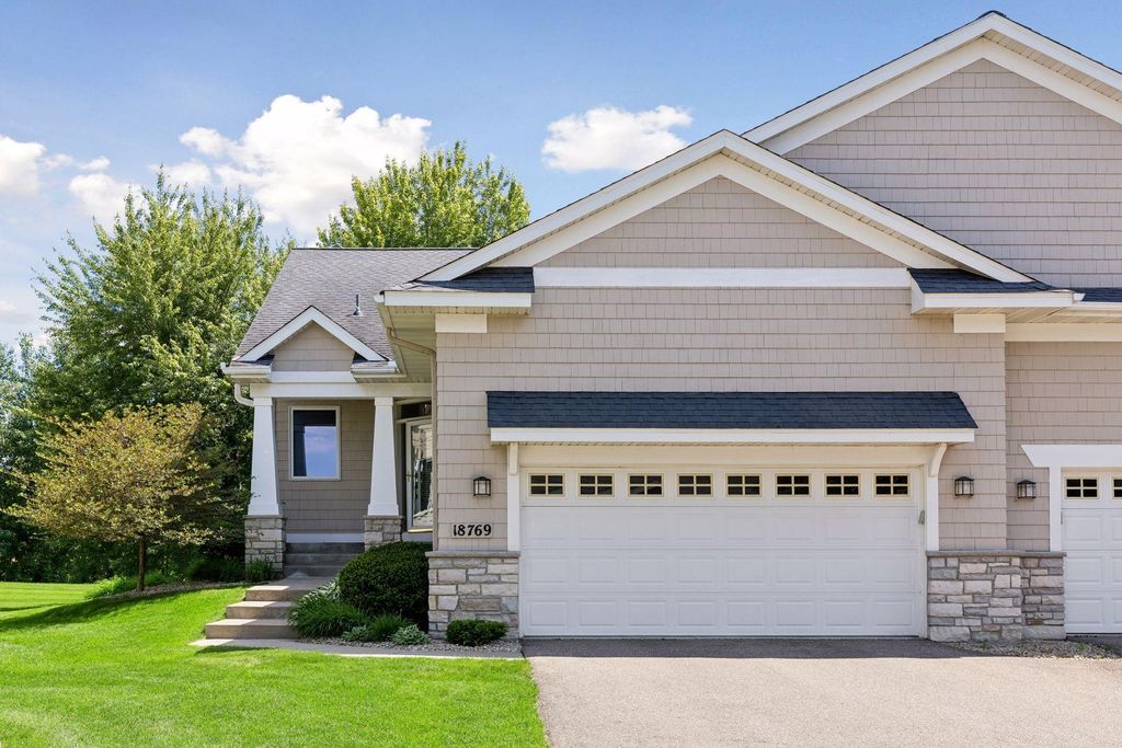 18769 Pines Way, Eden Prairie, MN 55347