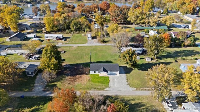 25649 S 606 Lane, Grove, OK 74344