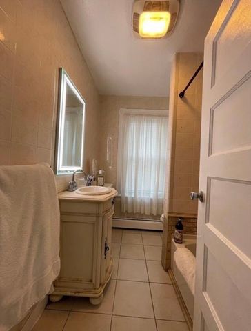 79 Barrows Street, Providence, RI 02909