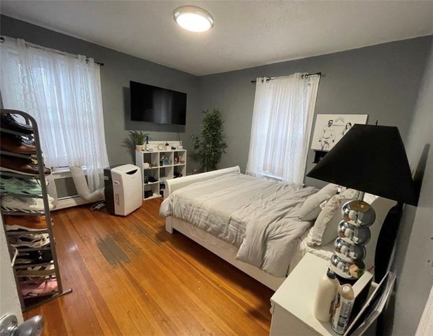 79 Barrows Street, Providence, RI 02909