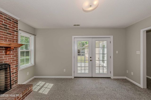 223 Spring Drive, Jacksonville, NC 28540