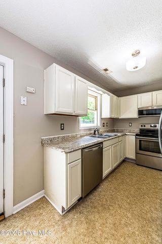 223 Spring Drive, Jacksonville, NC 28540