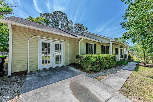 223 Spring Drive, Jacksonville, NC 28540