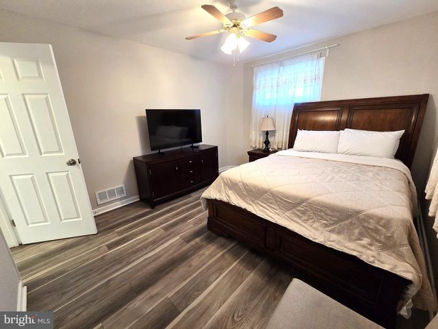 7613 WILHELM, Rosedale, MD 21237