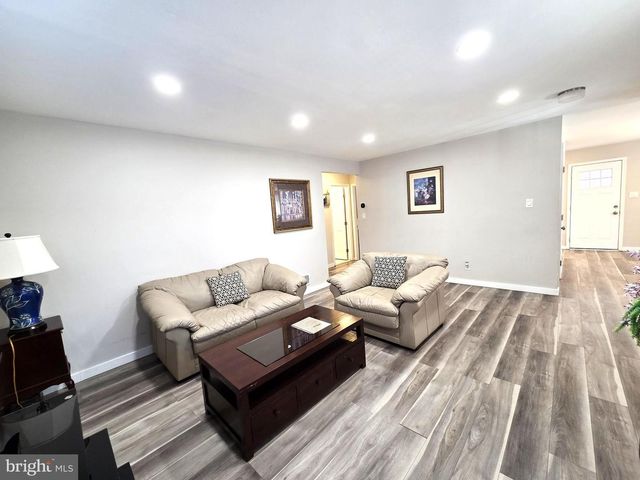 7613 WILHELM, Rosedale, MD 21237