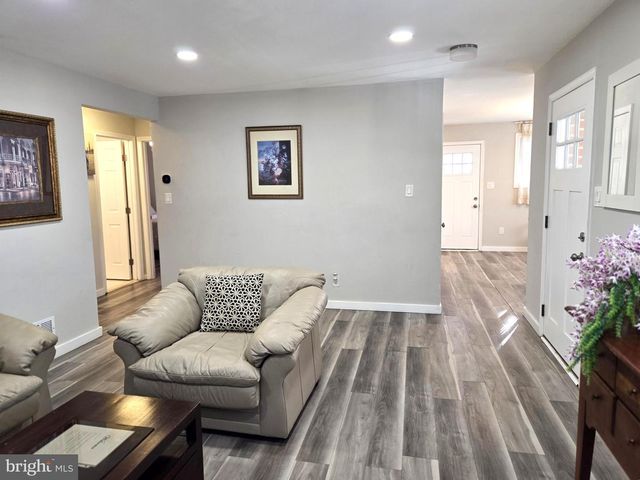 7613 WILHELM, Rosedale, MD 21237