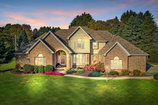 4 Lake Pointe CIRCLE, Wind Point, WI 53402