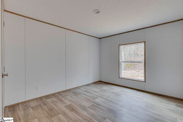 852 Black Snake Road, Easley, SC 29640