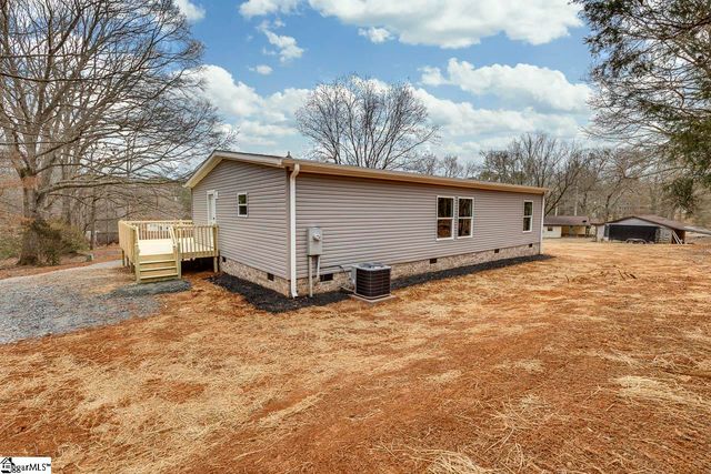 852 Black Snake Road, Easley, SC 29640