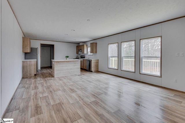 852 Black Snake Road, Easley, SC 29640