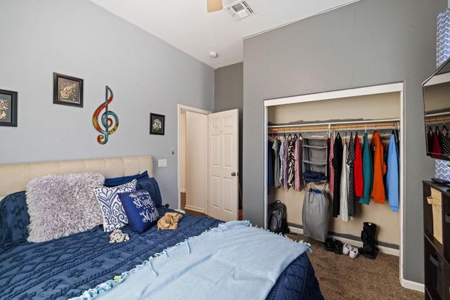 562 Ranger St, Oakdale, CA 95361