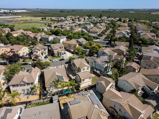 562 Ranger St, Oakdale, CA 95361