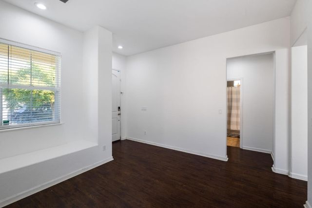 562 Ranger St, Oakdale, CA 95361