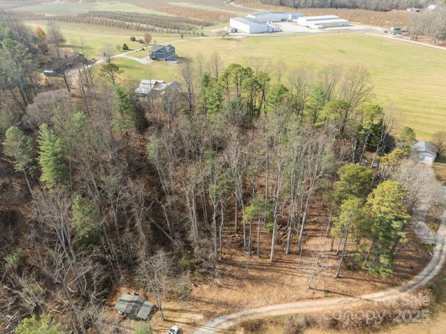 99999 Twin Lakes Drive, Flat Rock, NC 28792