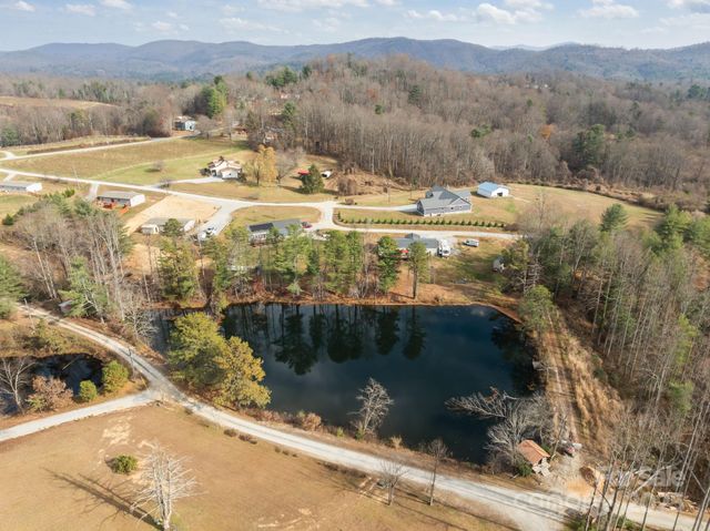 99999 Twin Lakes Drive, Flat Rock, NC 28792