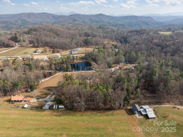 99999 Twin Lakes Drive, Flat Rock, NC 28792