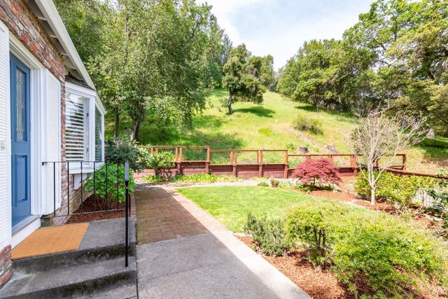 2051 Eldorado Ct, Novato, CA 94947