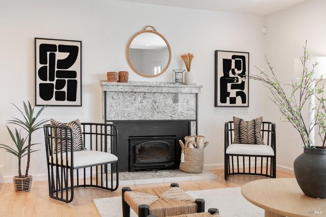 2051 Eldorado Ct, Novato, CA 94947