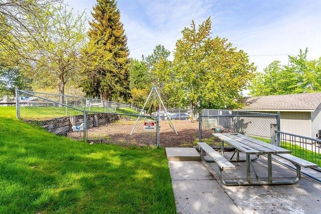 6121 E 6th Ave, Spokane Valley, WA 99212