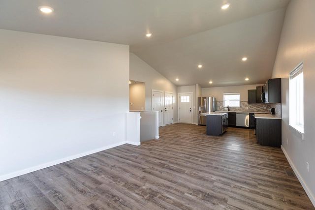 2212 Henry Johns BOULEVARD, Bangor, WI 54614