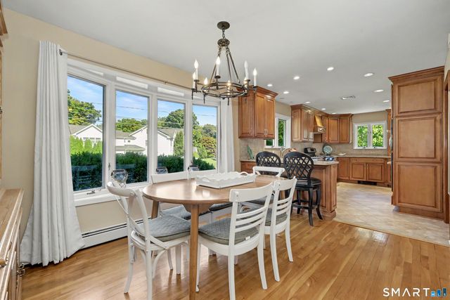 17 Huckleberry Drive South, Norwalk, CT 06850