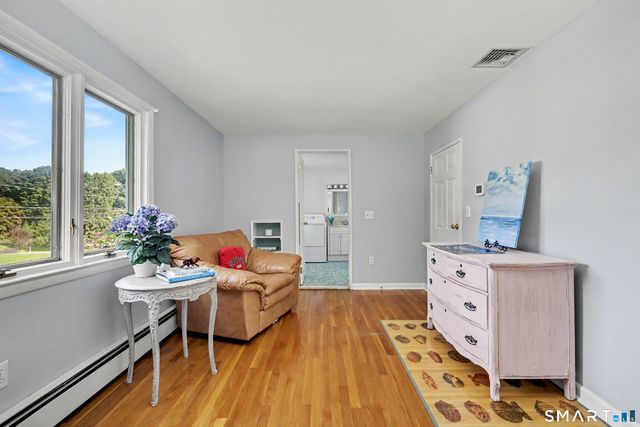 17 Huckleberry Drive South, Norwalk, CT 06850