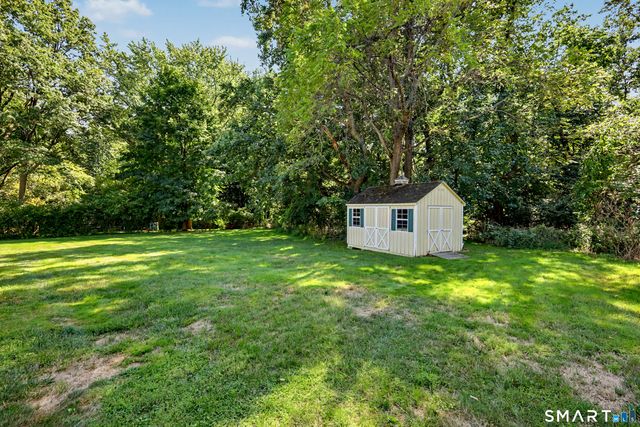 17 Huckleberry Drive South, Norwalk, CT 06850