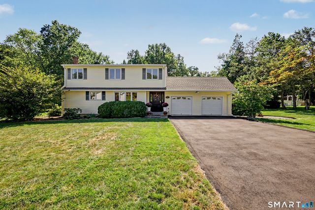 17 Huckleberry Drive South, Norwalk, CT 06850