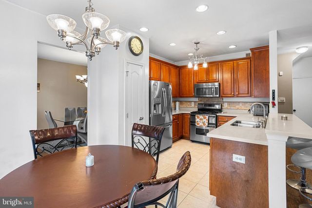 67 SENECA LN, Bordentown, NJ 08505