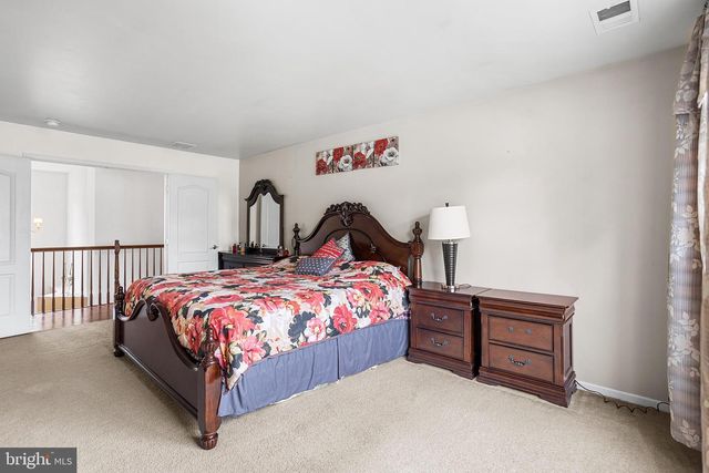 67 SENECA LN, Bordentown, NJ 08505