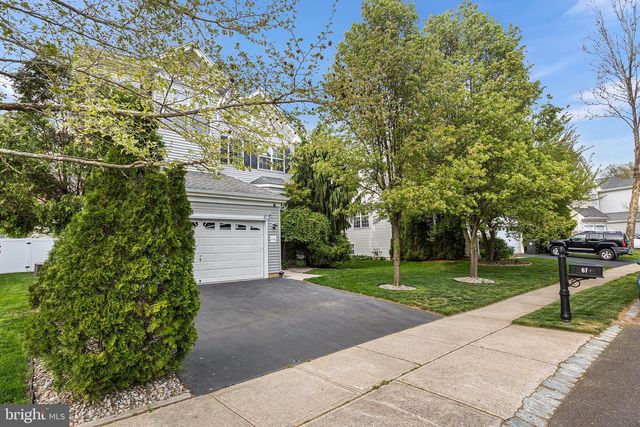 67 SENECA LN, Bordentown, NJ 08505