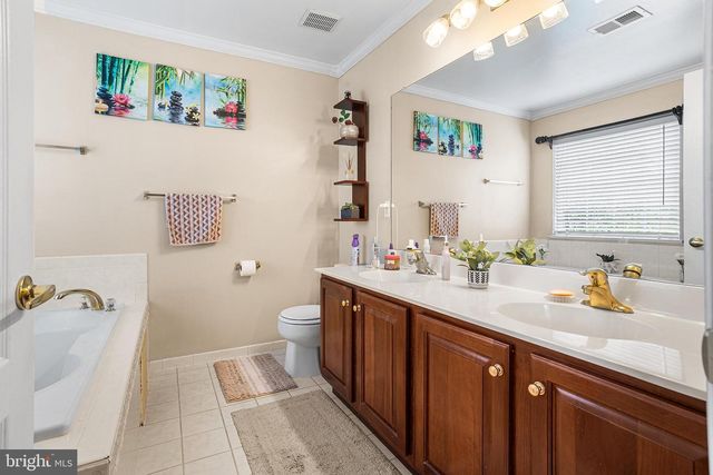 67 SENECA LN, Bordentown, NJ 08505