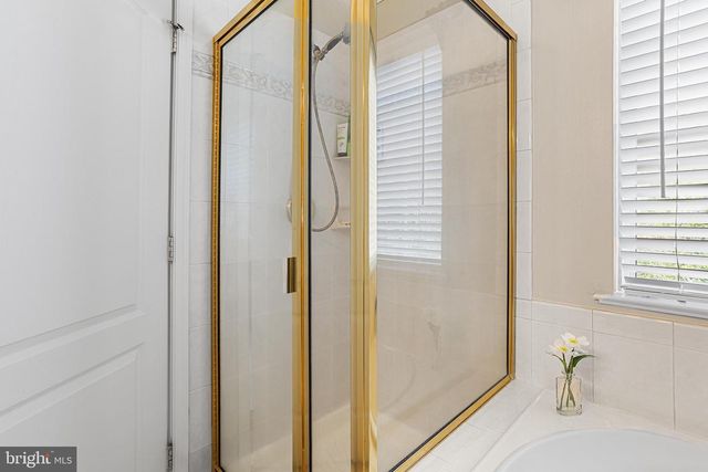 67 SENECA LN, Bordentown, NJ 08505