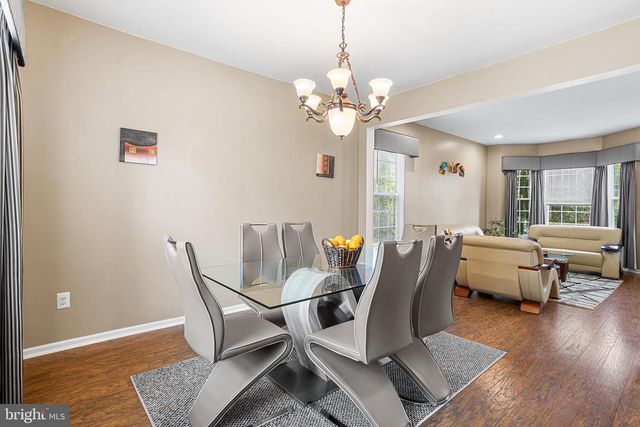 67 SENECA LN, Bordentown, NJ 08505