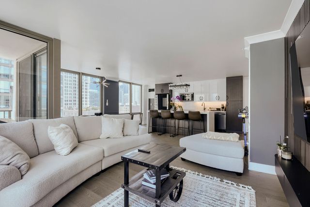 2 E Erie Street 1511, Chicago, IL 60611