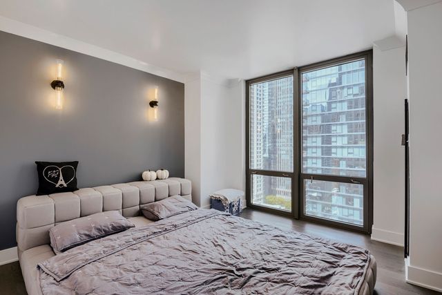 2 E Erie Street 1511, Chicago, IL 60611