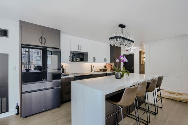 2 E Erie Street 1511, Chicago, IL 60611