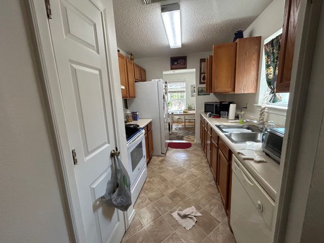 115 Mohican Trail, Mabank, TX 75156