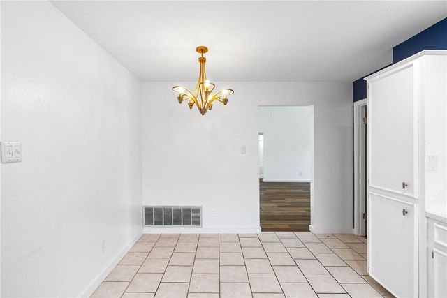 1620 Memorial Pkwy, Portland, TX 78374