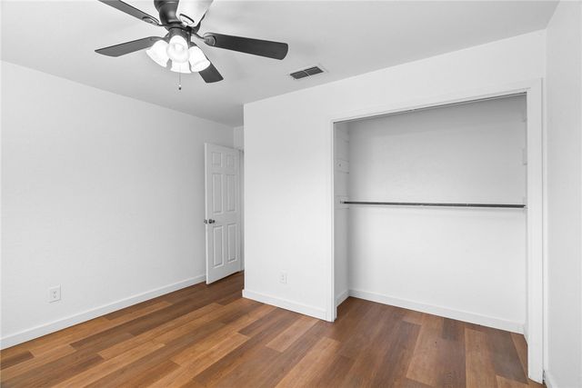 1620 Memorial Pkwy, Portland, TX 78374