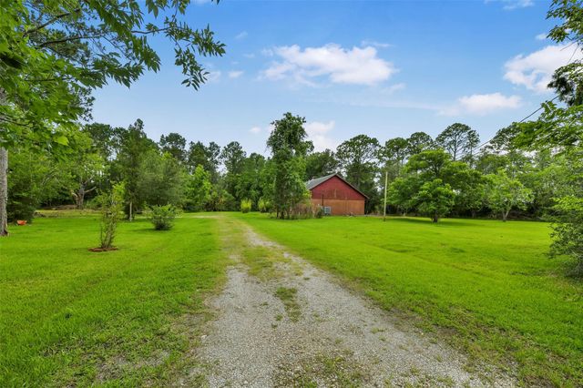 2101 Avenue L, Santa Fe, TX 77510