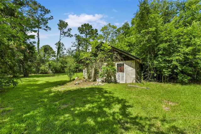 2101 Avenue L, Santa Fe, TX 77510