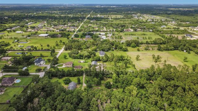 2101 Avenue L, Santa Fe, TX 77510