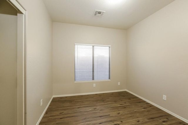 7110 W Superior Avenue, Phoenix, AZ 85043